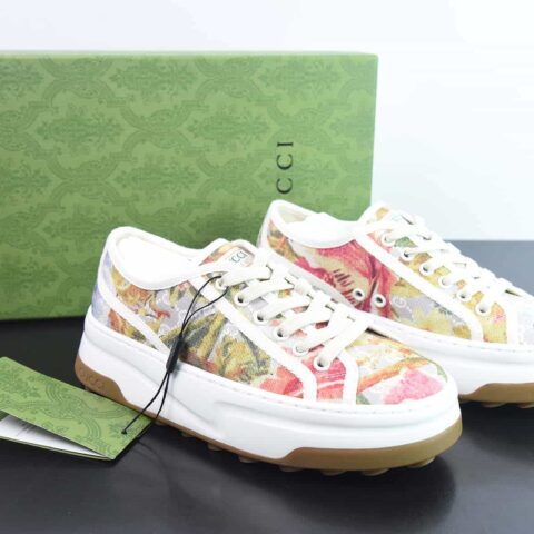 Gucci古驰   202ss春夏季新色Tennis 1977 Print Sneaker运动鞋