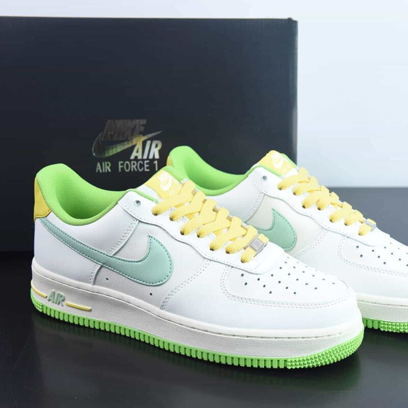 NIke Air Force 1 '07 碳灰勾布面空军一号低帮休闲板鞋  货号：YY3188-104