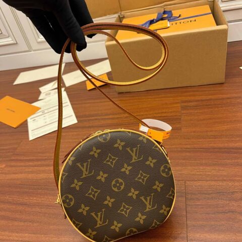 Louis Vuitton M45578 BOÎTE CHAPEAU SOUPLE 小号手袋