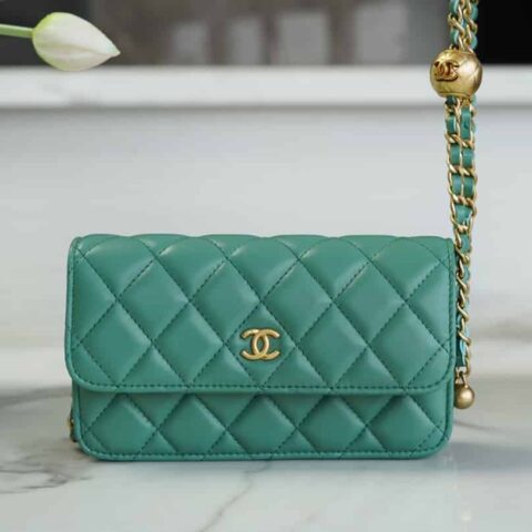CHANEL 23C金属球手机包 AP3071浅绿