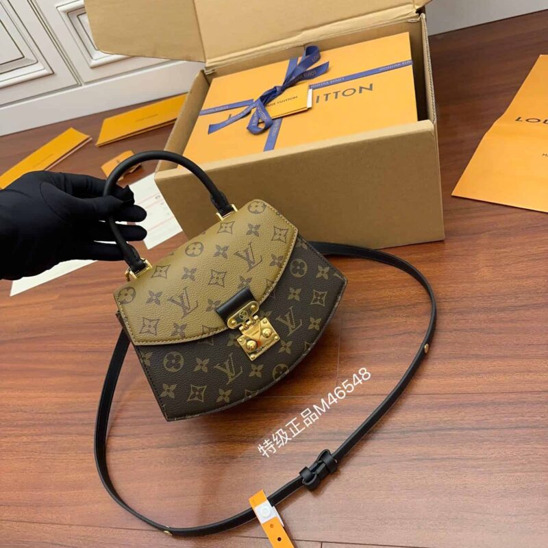 Louis Vuitton M46548 Tilsitt 手袋