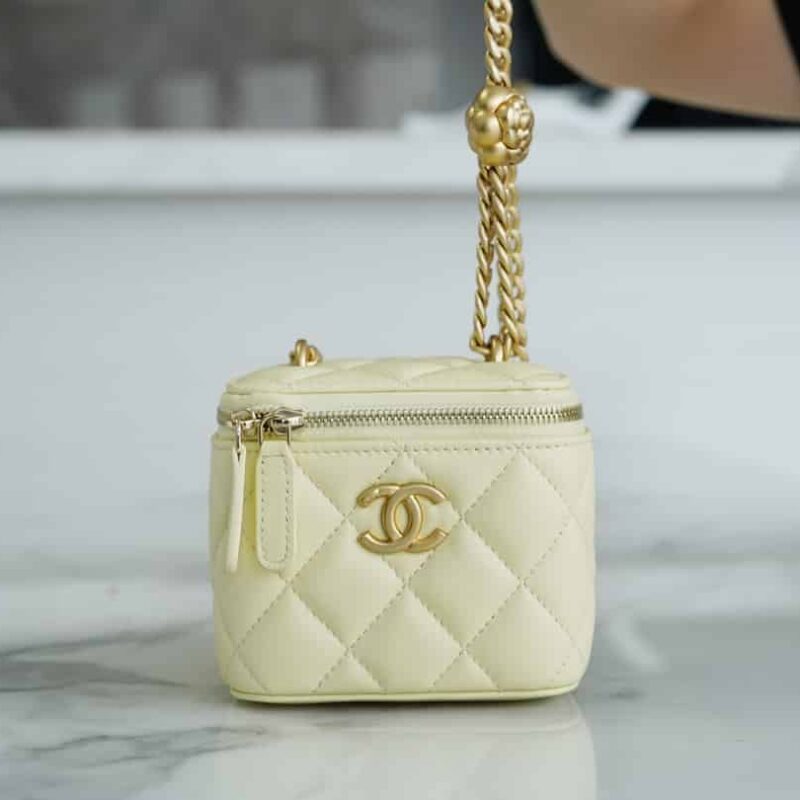 CHANEL 23s春夏新款 山茶花调节扣 小盒子 AP2292