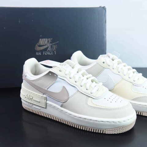 Air Force 1 '07 Low 拼接马卡龙低帮运动鞋 官方货号：FN3444-121