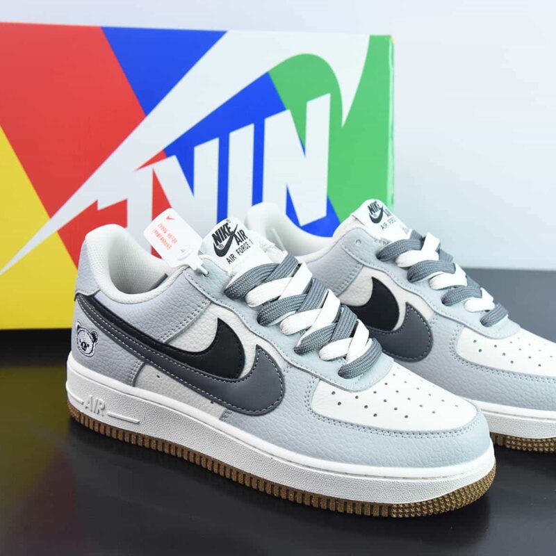 Nk Air Force 1'07 Low 黑灰小熊双勾 空军一号低帮休闲板鞋 货号CC2569-033
