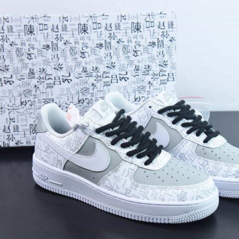 Air Force 1’07 Low"The Book of Family Names"空军一号“皮革白灰百家姓印花”货号：SD3356-008