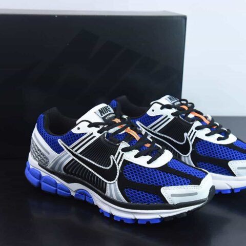 Nk Zoom Vomero 5 SP 佛莫罗5代系列经典复古休闲运动慢跑鞋 CI1694-100