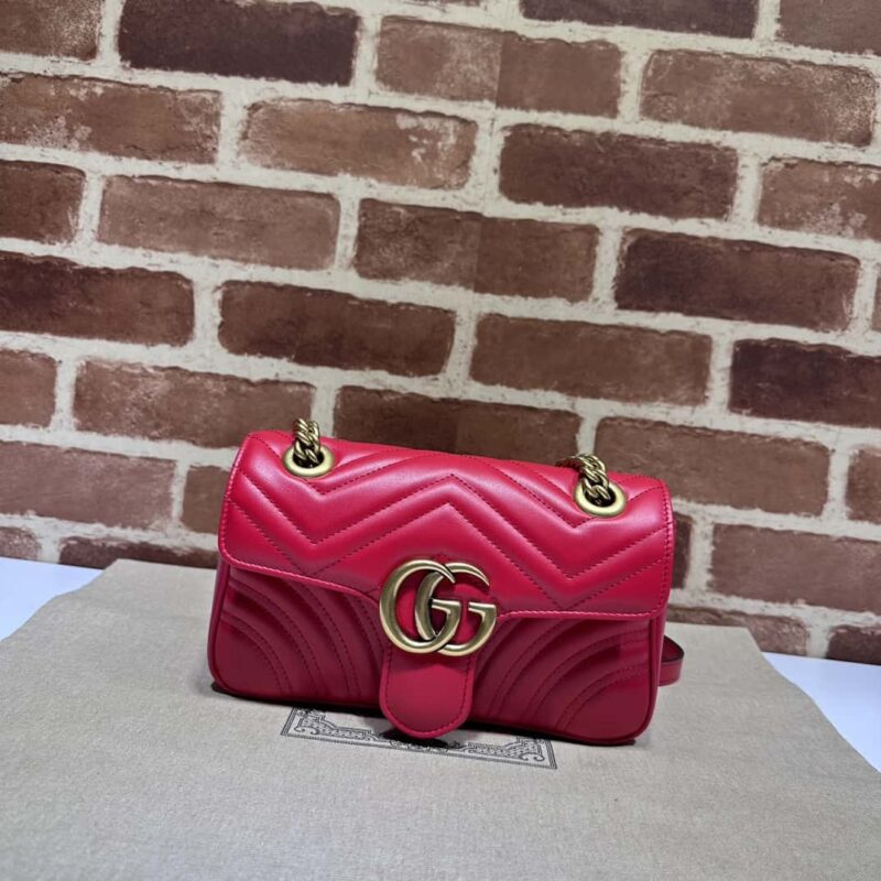 GUCCI古驰GG Marmont系列迷你肩背包446744