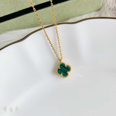 Van Cleef &Arpels 梵克雅宝迷你四叶草项链