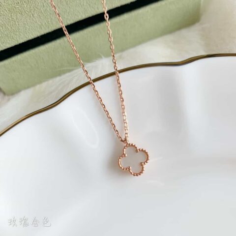 Van Cleef &Arpels 梵克雅宝迷你四叶草项链
