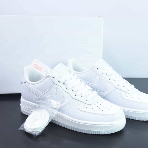 Nike Air Force 1’07 Low"White Pearlescent"空军一号经典低帮百搭休闲运动板鞋“漆皮全白珠光”货号：HP3656-522