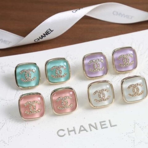 【单个价格】 新款CHANEL香奈儿c1双c方形粉色蓝色紫色白色耳钉耳环