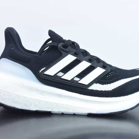 AD Ultra Boost Light UB2023系列低帮袜套式针织透气缓震休闲运动慢跑鞋 HQ6340