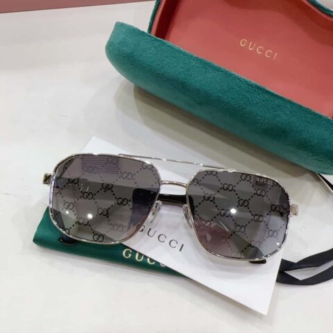 GUCCI古奇方框男女通用太阳眼镜