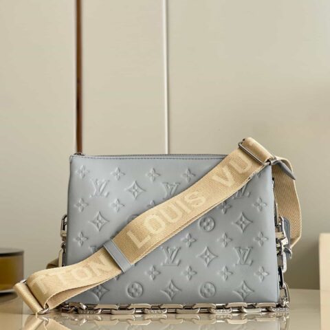 LV M21197 COUSSIN 小号手袋