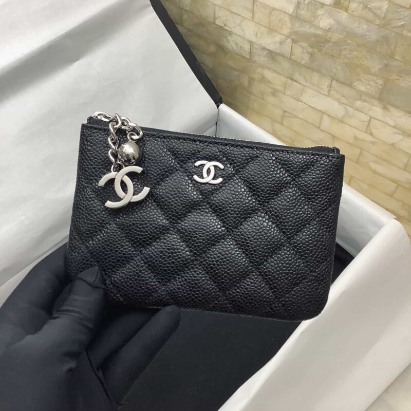 CHANEL 进口球纹卡包 钥匙扣 零钱包 A69253银扣