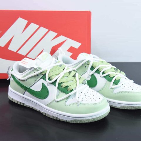 Nike Dunk Low SB 低帮滑板鞋/白浅绿 定制版