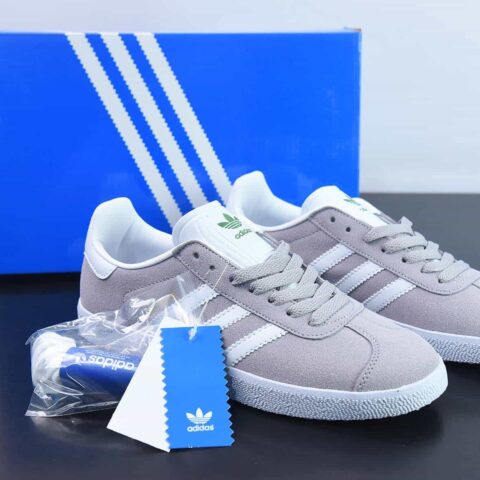 AD Originals Gazelle 三叶草 白金休闲板鞋货号：EF6508