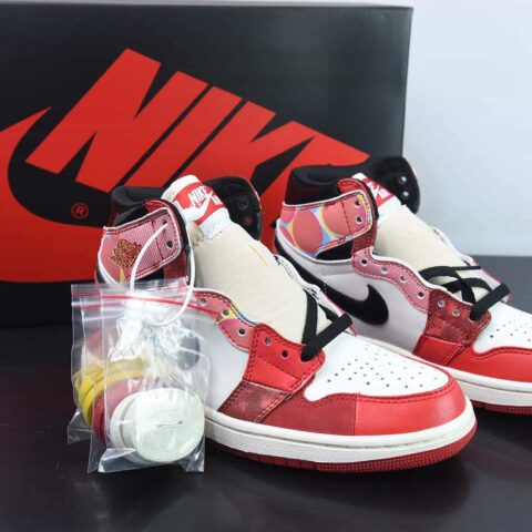 Air Jordan 1 High OG "Next Chapter" AJ1 乔1蜘蛛侠2.0 高帮篮球鞋 货号：DV1753-601