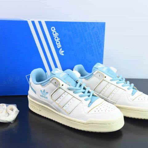 Adidas Forum 84 Low 阿迪 84 CL经典魔术贴复古板鞋 乳白/蓝 货号：FZ6342