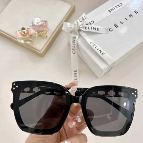 CELINE赛琳凯旋门镜腿字母logo女士太阳眼镜