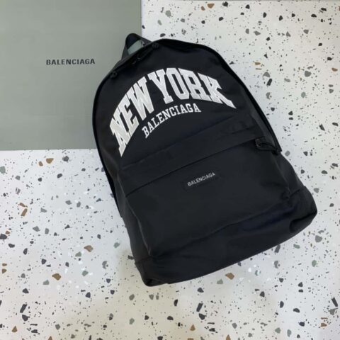 Balenciaga巴黎世家男女通用双肩背包