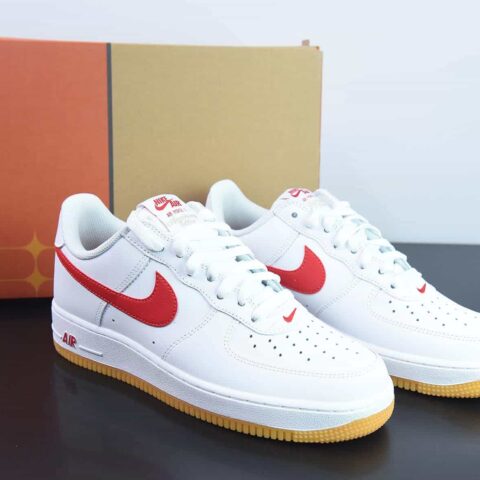 Air Force 1 '07 Low 空军一号 白红生胶运动鞋 货号：DJ3911-102