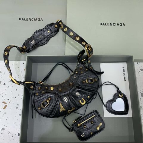 Balenciaga巴黎世家Le Cagole半月牙腋下包斜挎包180607