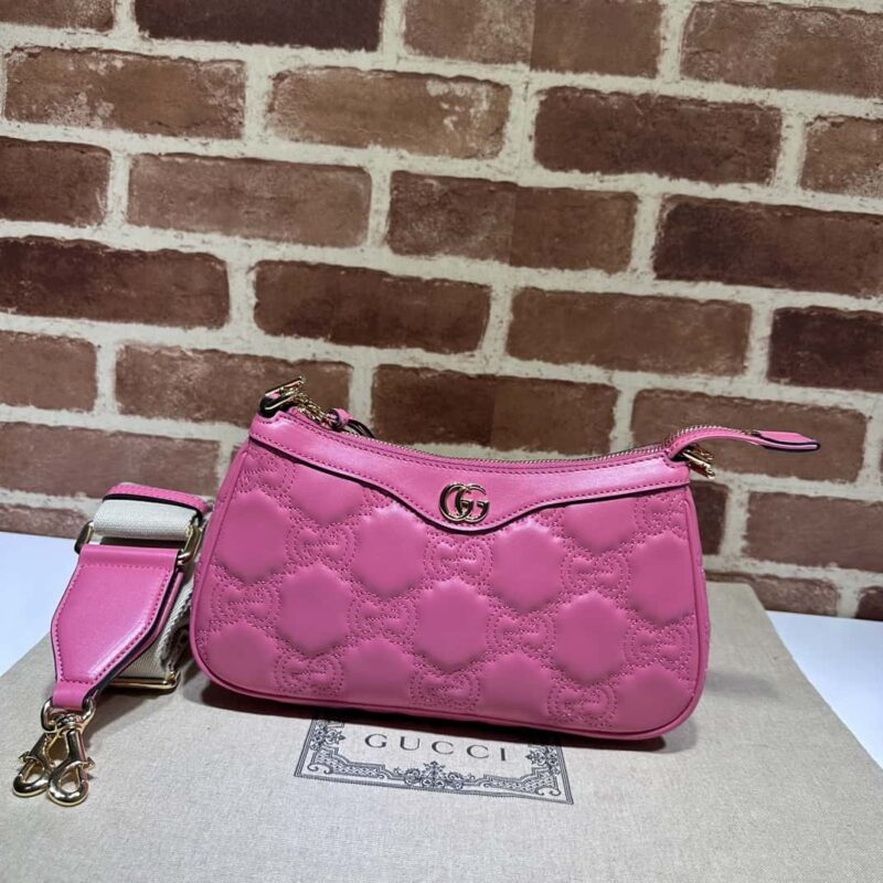 GUCCI古驰GG Matelassé手袋735049