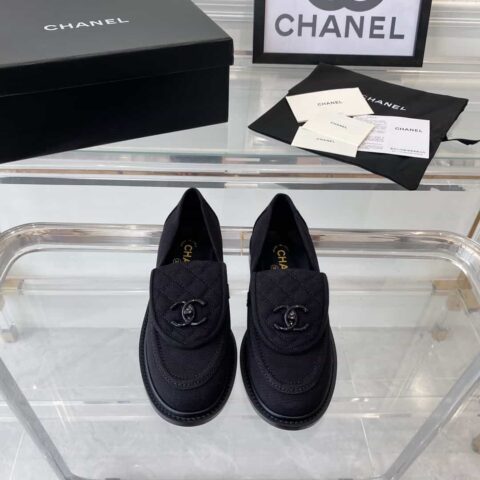 Chanel香奈儿   进口牛仔布鞋面羊皮垫脚运动鞋