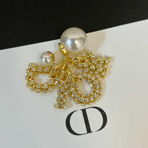 新款☑️DIOR迪奥大小珍珠镂空满钻耳钉耳环