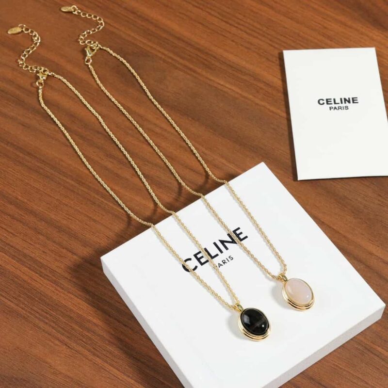 新款☑️ Celine瑟琳椭圆黑玛瑙白贝项链