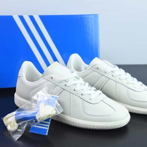 Adidas Originals BW Army 德训系列绅士军用训练风百搭休闲运动板鞋 货号：HP5516