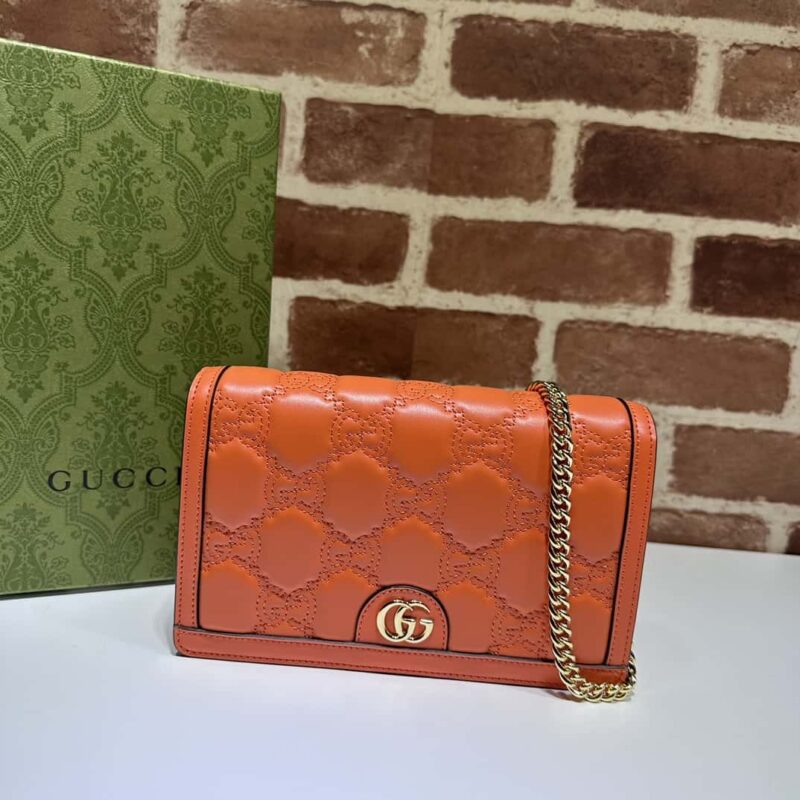GUCCI古驰GG Matelassé链条钱包723787