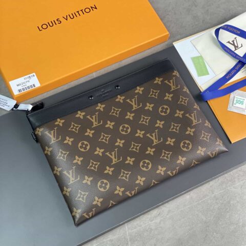 LV M82079 Pochette To-Go