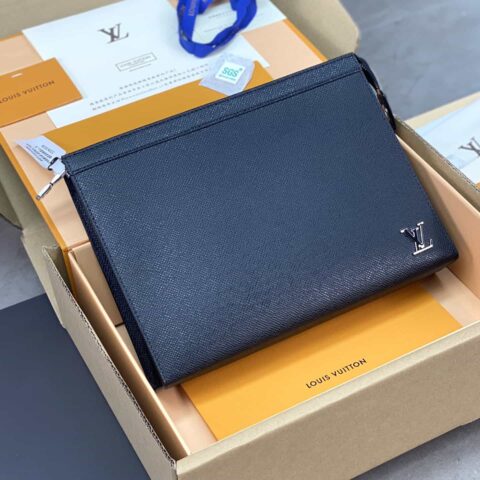 LV M30450 Pochette Voyage