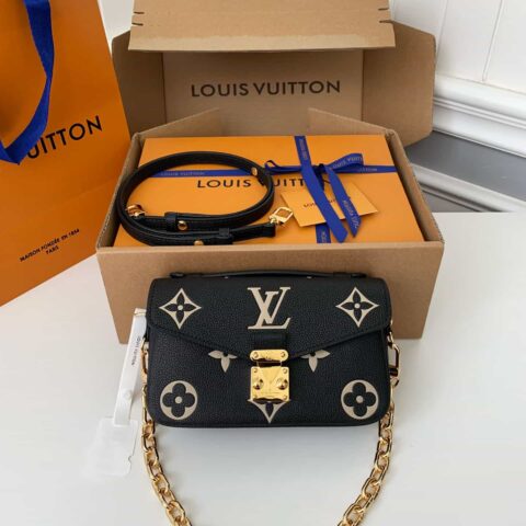 LV M46596 Pochette Métis East West