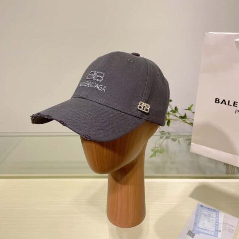 Balenciaga巴黎世家新款情侣款棒球帽