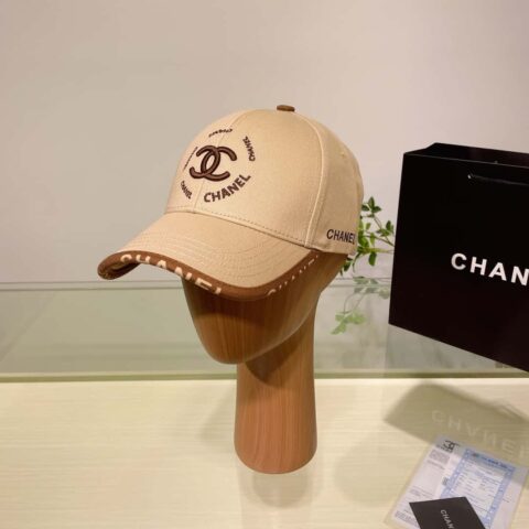CHANEL香奈儿新款简约刺绣logo棒球帽