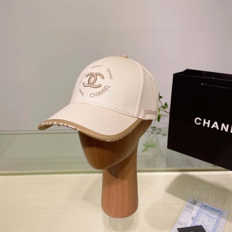 CHANEL香奈儿新款简约刺绣logo棒球帽