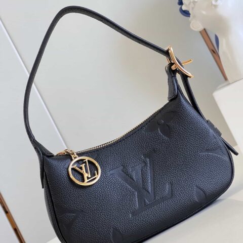 LV M82391 COMING SOON Mini Moon