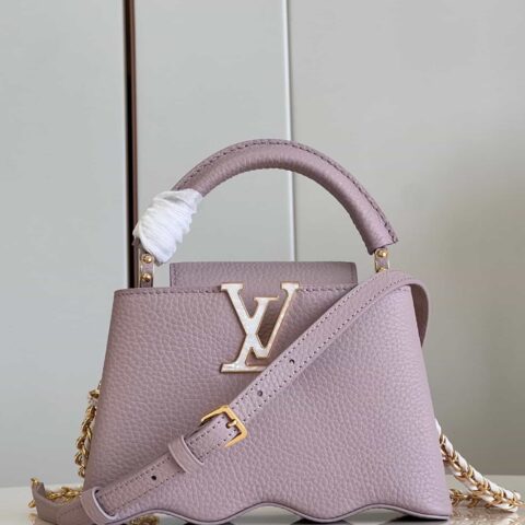 LV M22122 Capucines Mini