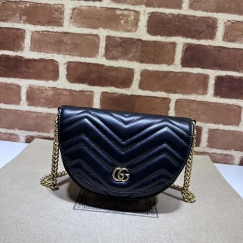 GUCCI古驰GG Marmont系列绗缝链条迷你手袋746431