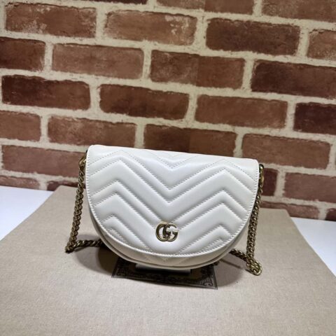 GUCCI古驰GG Marmont系列绗缝链条迷你手袋746431