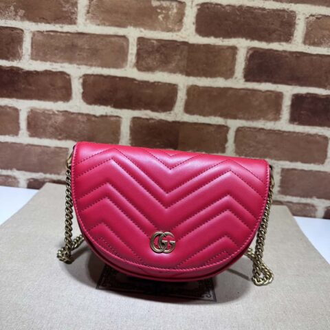 GUCCI古驰GG Marmont系列绗缝链条迷你手袋746431