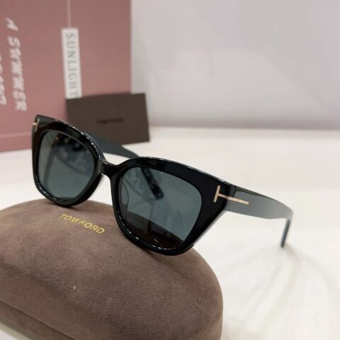 TOM FORD汤姆福特方框男女通用太阳眼镜