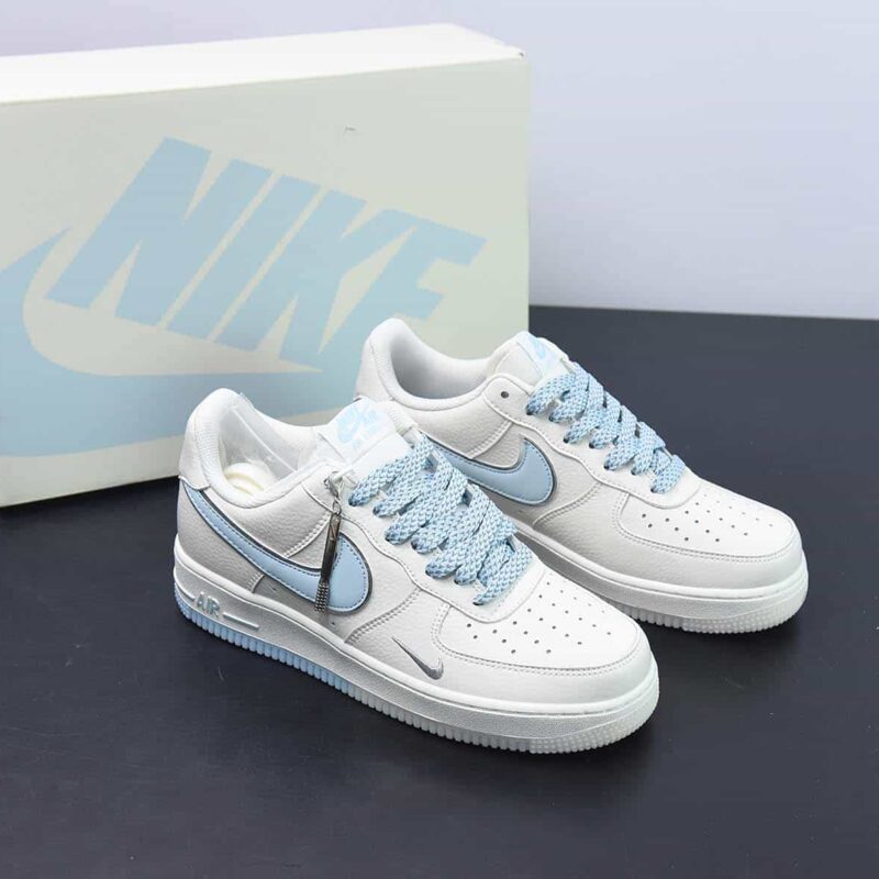 Nike Air Force 1 Low '07 小勾 天蓝满天星 低帮空军一号休闲板鞋 货号：JJ0253-008
