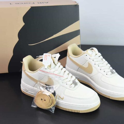 Nike Air Force 1 Low 空军一号低帮运动休闲板鞋猿人头联名 双勾 米白黄色 货号：BS9055 747