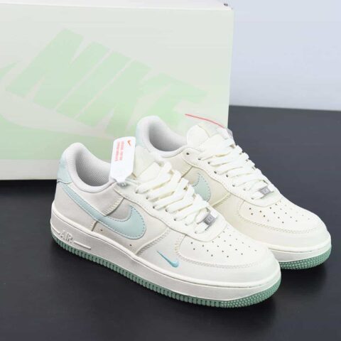 Nike Air Force 1 Low空军一号低帮运动休闲板鞋  双勾 米白蓝 货号：ME0112 555