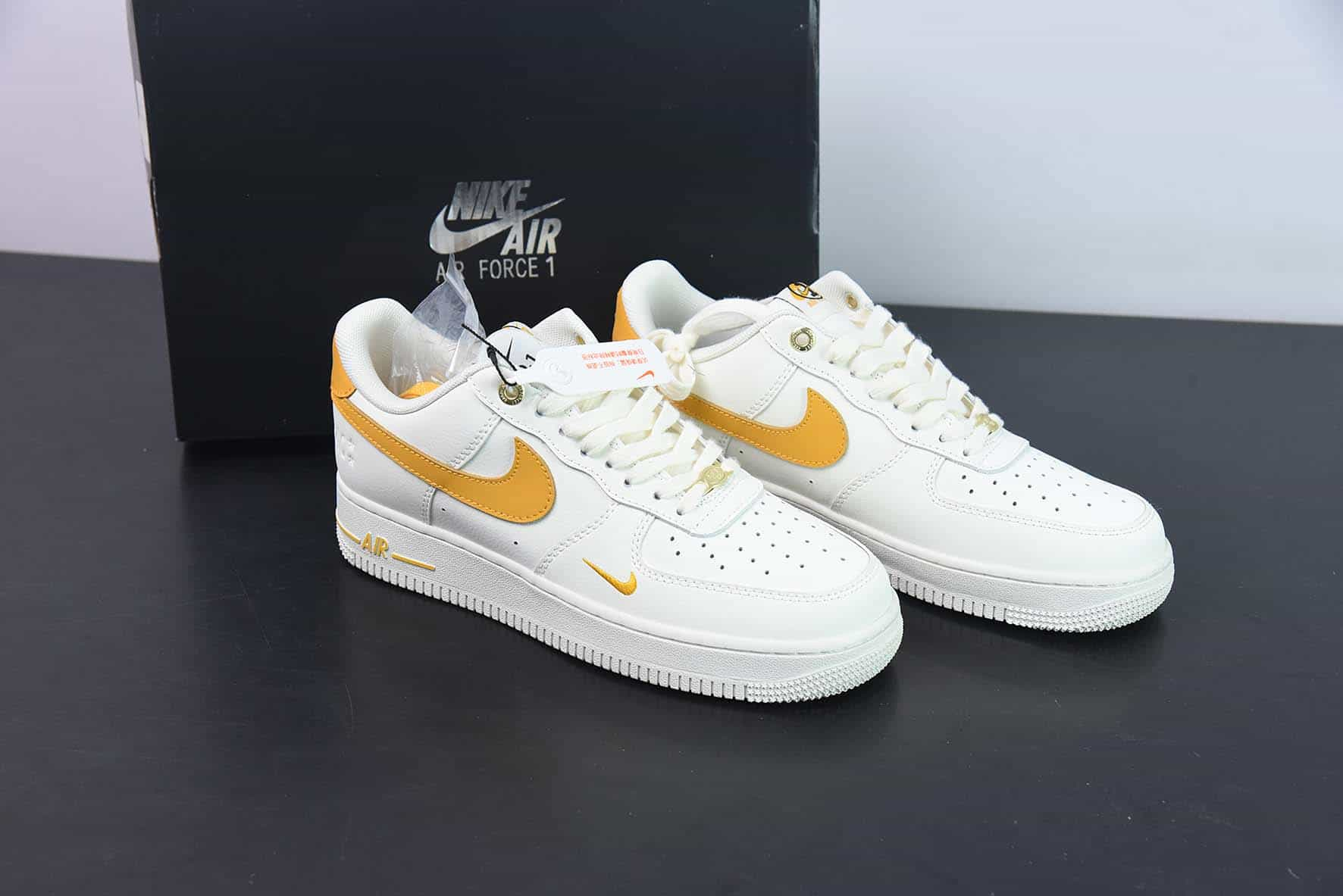 40周年記念モデル】Nike AirForce1 Low ´07 White-