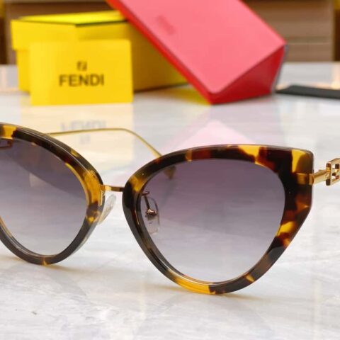 FENDI芬迪新款太阳镜